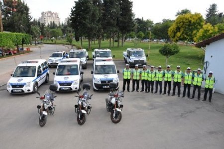 Zabıta trafik ekipleri sokaklarda