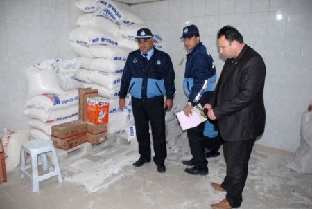 Zabıtadan Fırınlara Gece Denetimi