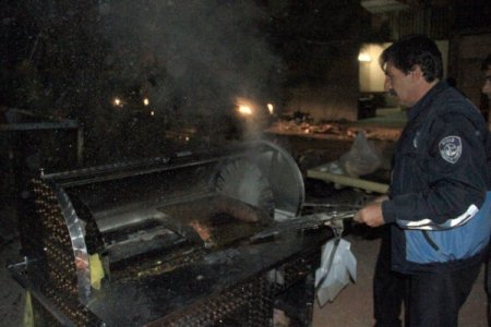 Zabıtadan seyyar satıcılara operasyon