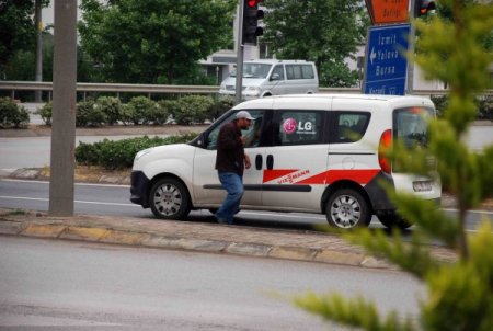 Zabıtayı Görünce İyileşti