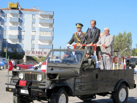 Zafer Bayramı Edremit’te de coşkuyla kutlandı