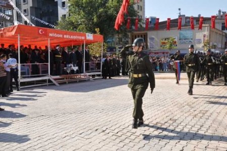 Zafer Bayramı Niğde'de Coşkuyla Kutlandı