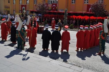 Zafer Bayramı Yozgat'ta Coşkuyla Kutlandı