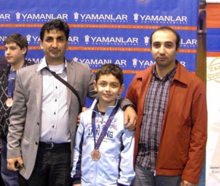 Zafer Koleji Öğrencisi, İzmir'den Bronz Madalya İle Döndü
