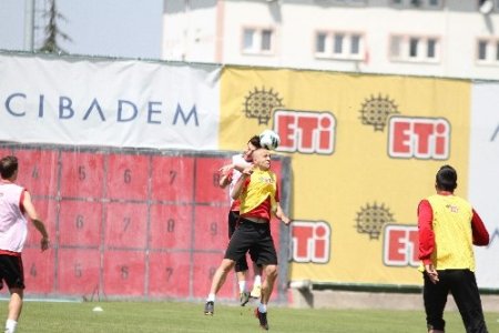 Zafer Tüzün: Alper süreci çok iyi yönetti