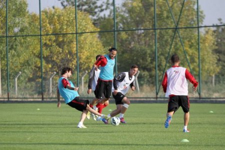 Zafer Tüzün: Fikstür avantajımızı iyi değerlendirmek istiyoruz