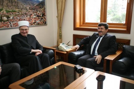 Zagreb Din İşleri Başkanı Hasanoviç, Amasya Valisi Öz'ü ziyaret etti