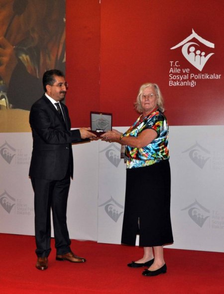 Zahteroğulları: Yaşlı ve engellilere ayırdığımız kaynak 19 milyar lirayı aştı