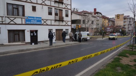 Zaman ayarlı bomba, saniyeler kala etkisiz hale getirildi