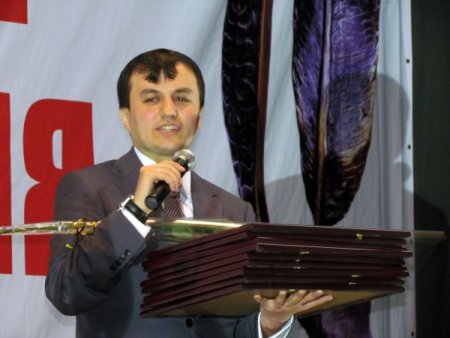 Zaman Kırgızistan'a 'Yılın En İyi Gazete Tasarımı' Ödülü