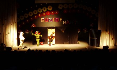 Zambak Kukla Tiyatrosu, minikleri hem bilgilendirdi hem güldürdü