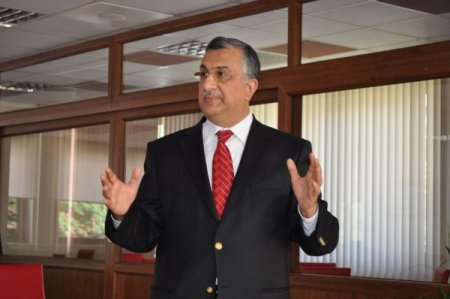 Zayıflama Hapı İçen Kadın 16 Gündür Yaşam Savaşı Veriyor