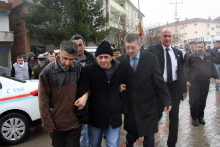 Zehirlenen anne ile çocukları Bartın'da toprağa verildi