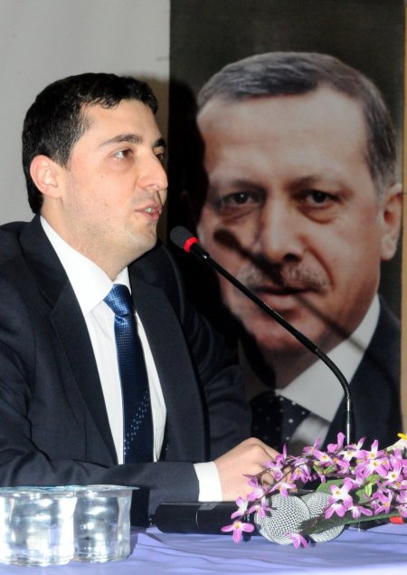 Zengin: Parlamenter sistemin kronik sorunu istikrarsız hükümetler