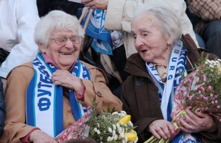 Zenit'in 102 yaşındaki bayan taraftarı vefat etti
