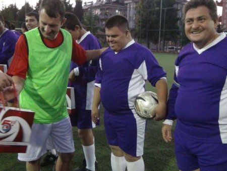 Zihinsel engelliler protokole karşı: 8-6