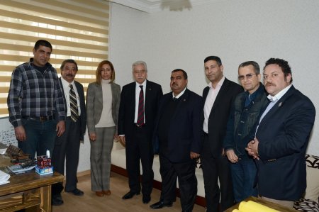 Zihni Aldırmaz, Köprü Yardımlaşma Derneği'ni ziyaret etti