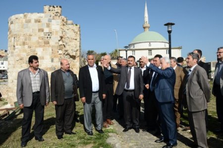 Zihni Aldırmaz Yumurtalık ilçesini ziyaret etti