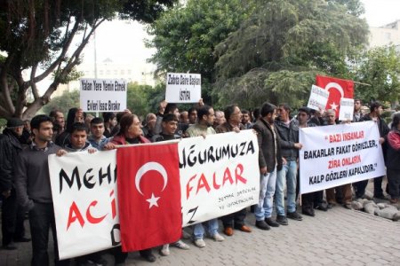 Zincirli Eylem Düzenleyen Esnaf Belediyeye Yürüdü