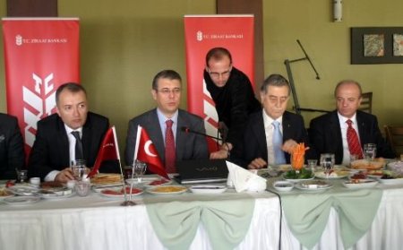 Ziraat Bankası, Yeni Açılan Şubelerine 2 Bin 500 Personel Alacak