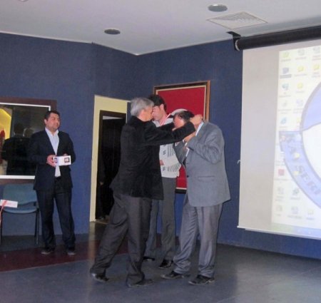 Zirve Gençlik, beden eğitimi öğretmenlerini bir araya getirdi