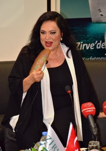 Zirve’de Kültür, Sanat ve Spor Şenliği coşku ile sürüyor