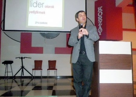 Ziya Baran: Bilgiden ziyade okunanı hızlı anlama önemli hale geldi