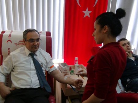 Zonguldak Vergi Dairesi çalışanlarından anlamlı kampanya