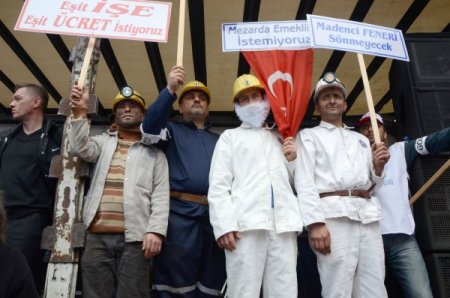 Zonguldak'ta 1 Mayıs, Bayram Havasında Kutlandı