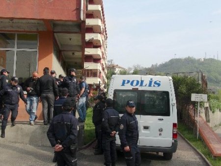 Zonguldak'ta eşzamanlı operasyon: 69 kişi gözaltına alındı