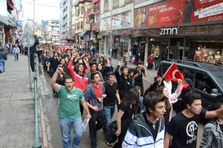 Zonguldak’ta lise öğrencilerinin eylemine tepki