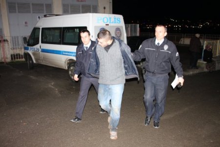 Zonguldak'ta polisten kaçan 3 kişi kıskıvrak yakalandı