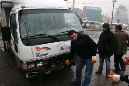 Zonguldak'ta Trafik Kazası: 1 Ölü, 2 Yaralı
