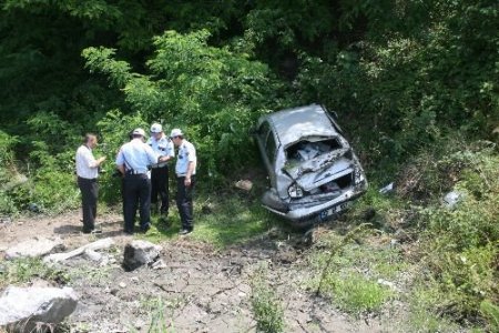 Zonguldak'ta Trafik Kazası: 3 Yaralı