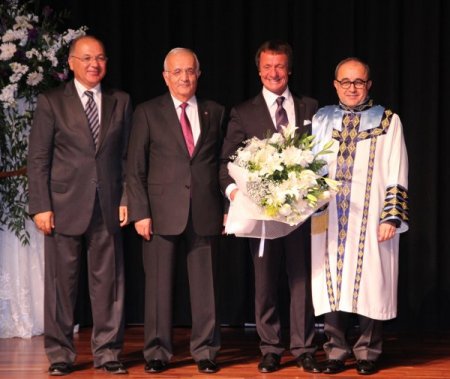 Zorlu: Bu seneyi 3 milyar dolar ihracatla kapatacağız