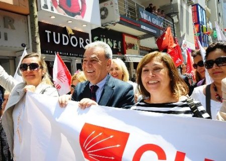 Zübeyde Hanım kabri başında anıldı