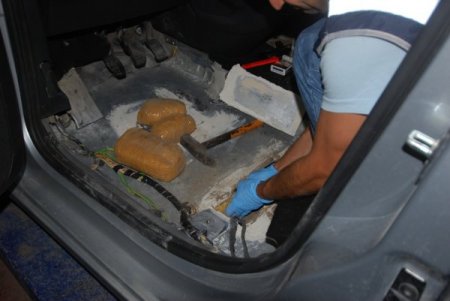 Zuladaki eroine karabiberli kamuflaj